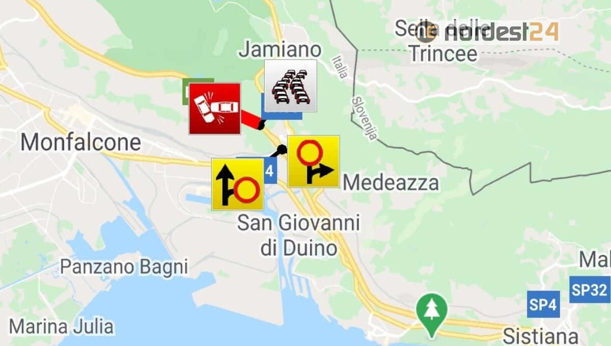 Tir si ribalta: A4 chiusa tra la barriera del Lisert e Redipuglia - 