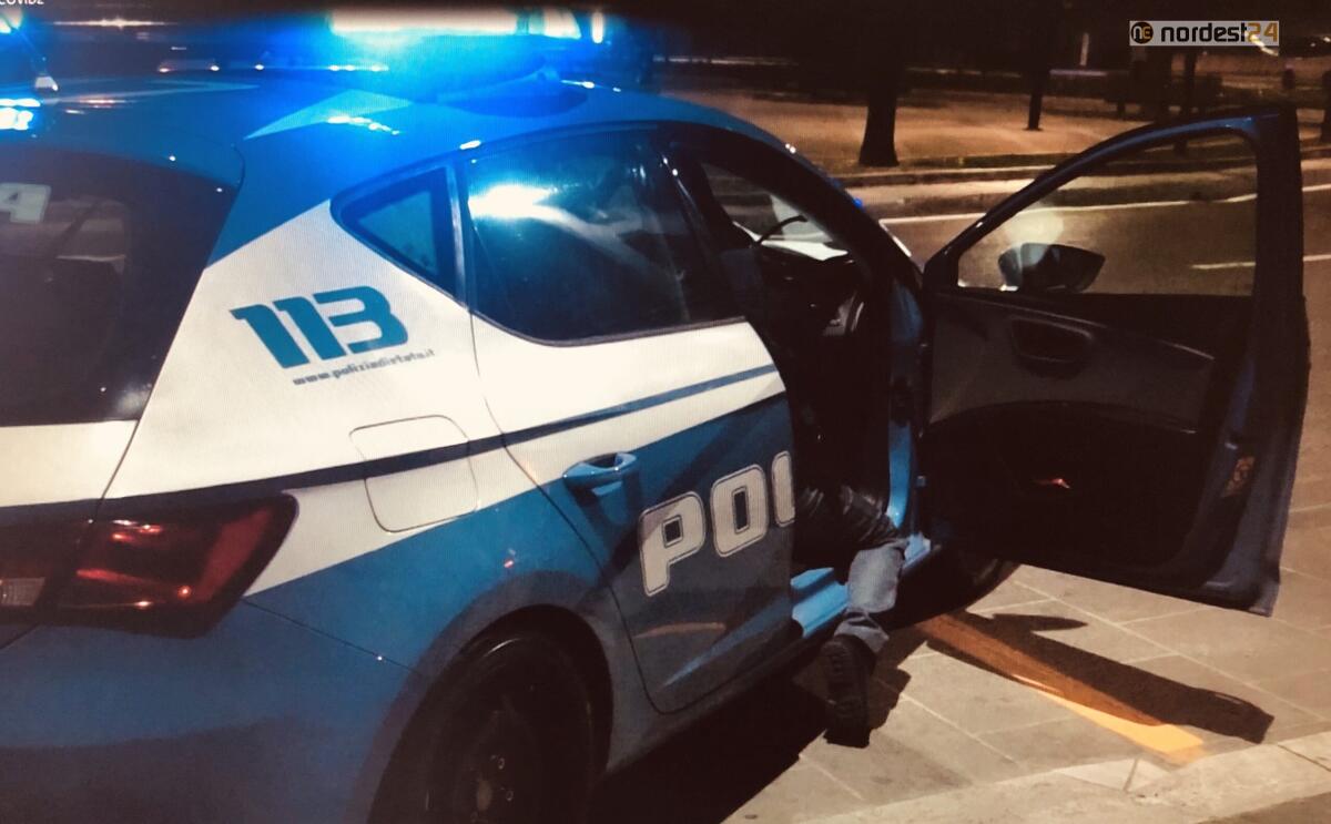 Pordenone, segnalati ragazzi ubriachi: 19enne va in escandescenza e viene arrestato - 