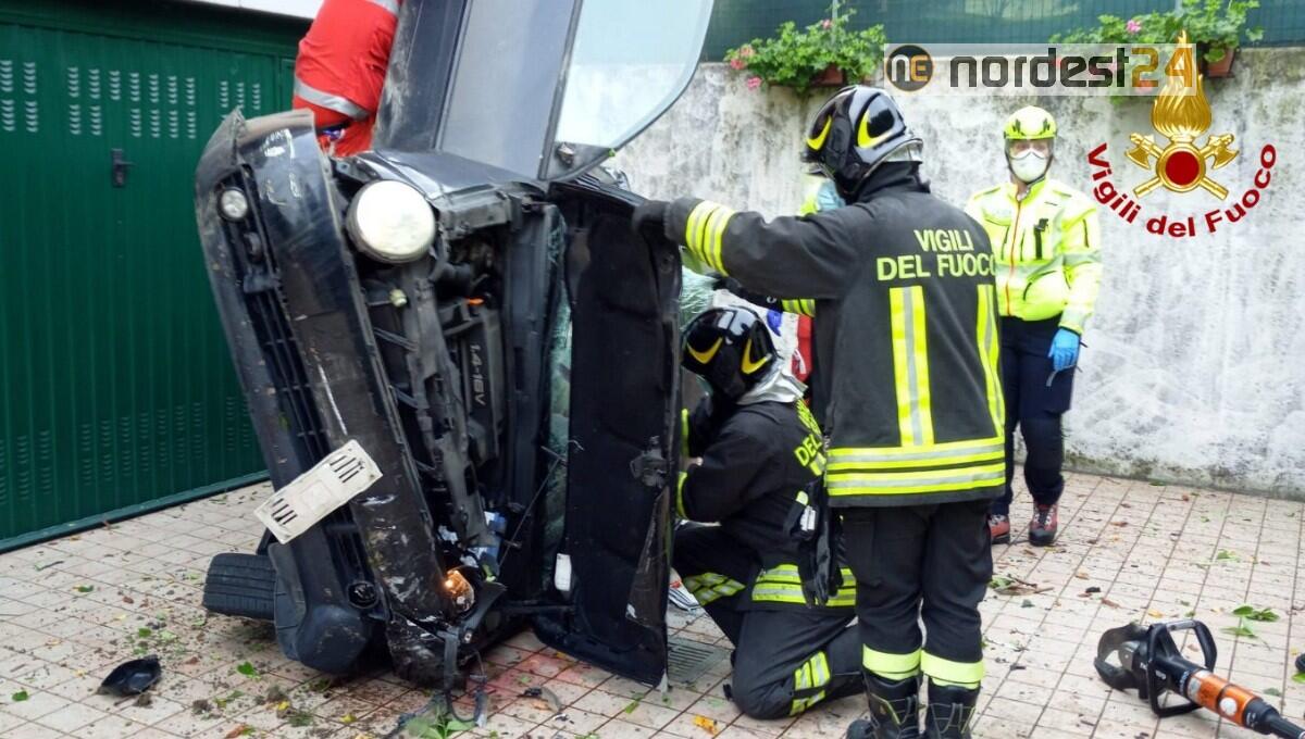 Precipita con l'auto dalla rampa del condominio: ferito 51enne - 