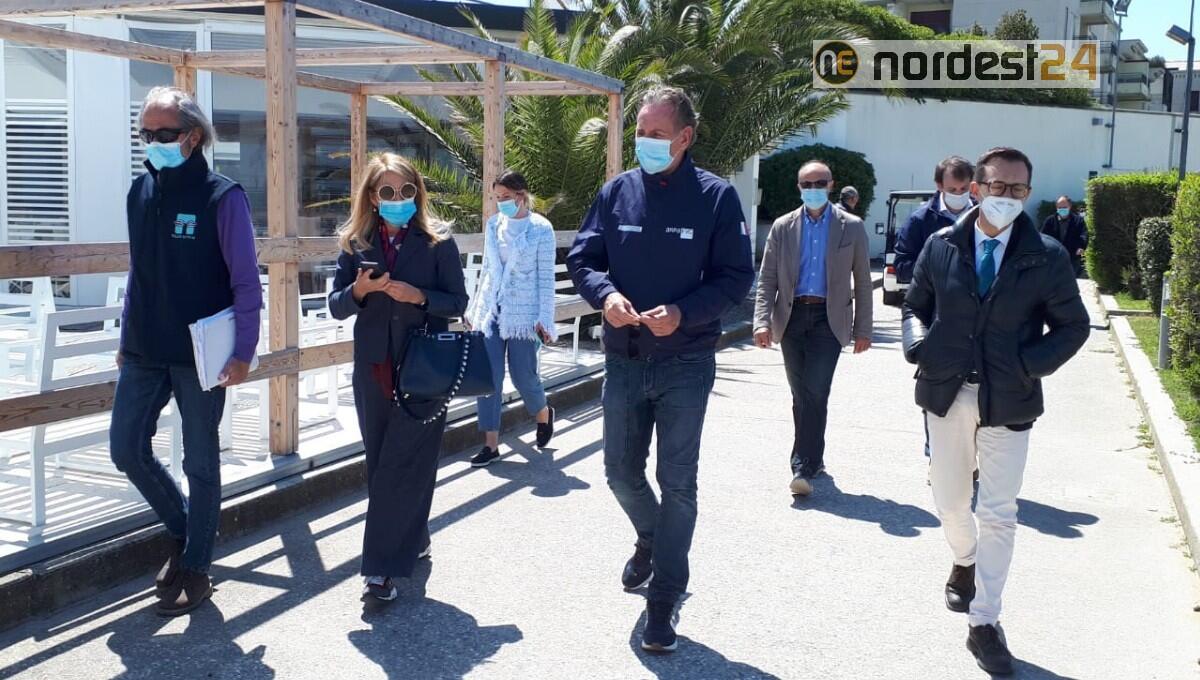 Dragaggio a Lignano: sopralluogo congiunto del Sindaco Fanotto e Assessore Scoccimarro - 