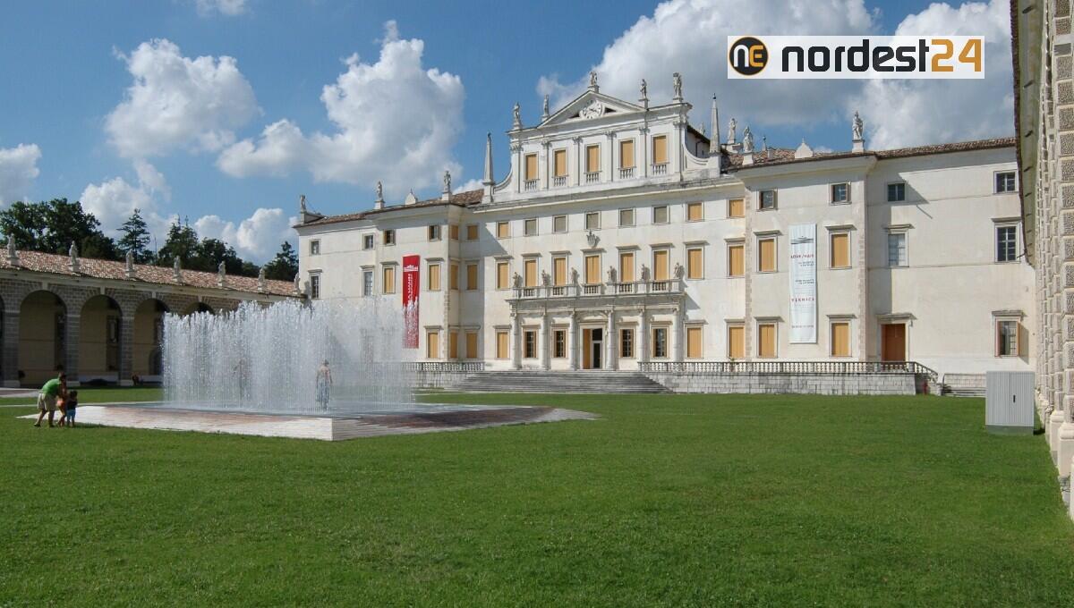 Vaccini, per Villa Manin allargata agenda con altre 240 dosi - 