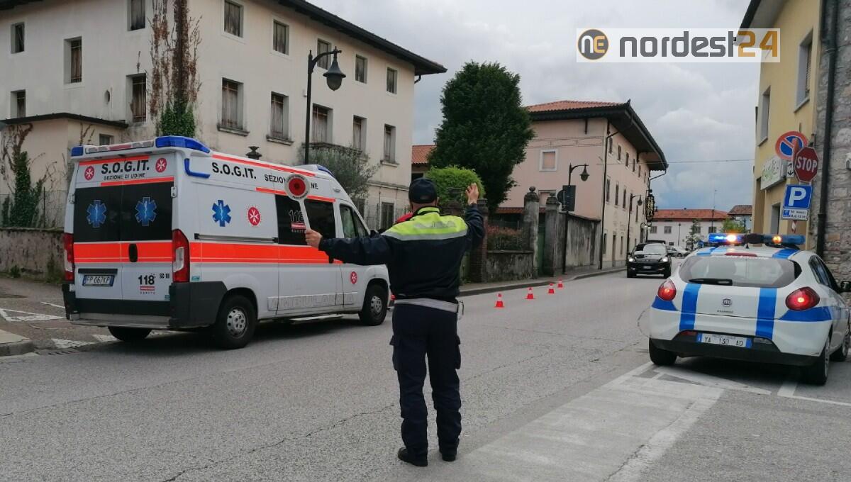 Basaldella, cade a terra battendo il capo dopo un malore: soccorsa 80enne - 