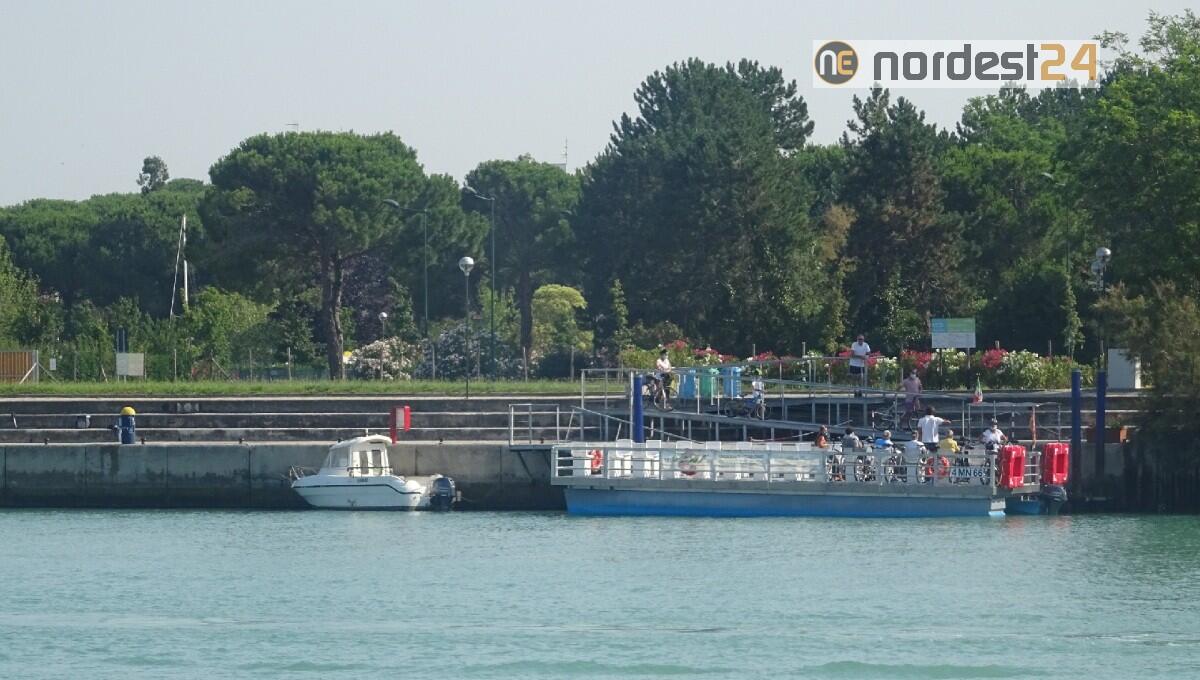 Passo Barca Bibione Lignano, ripartenza con successo: 6300 persone in pochi giorni - 