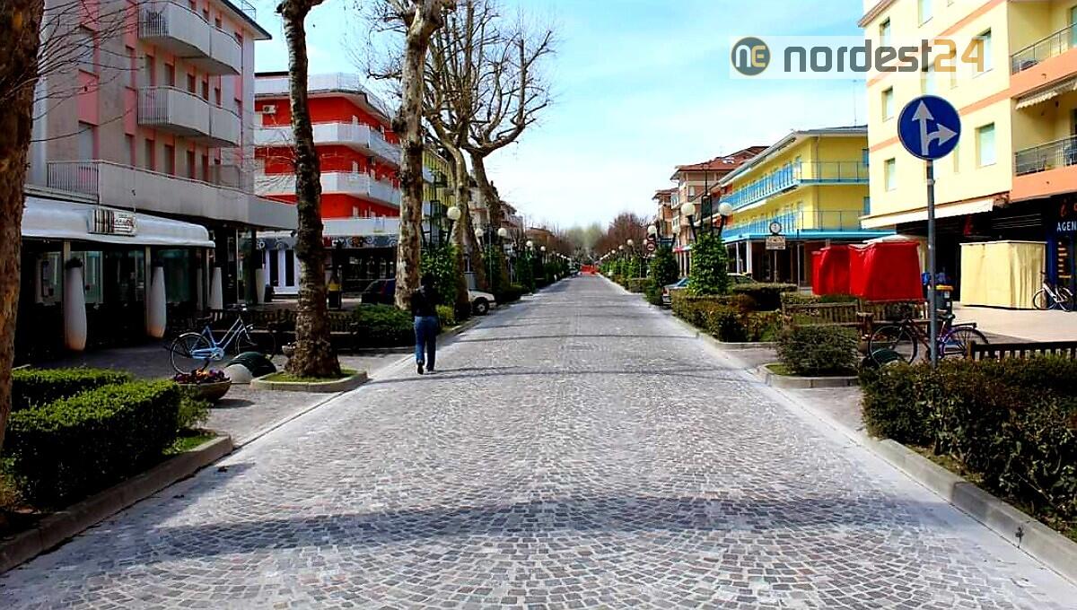 Ordinanza a Bibione: istituita l'area pedonale in Viale delle Costellazioni e Viale Aurora - 