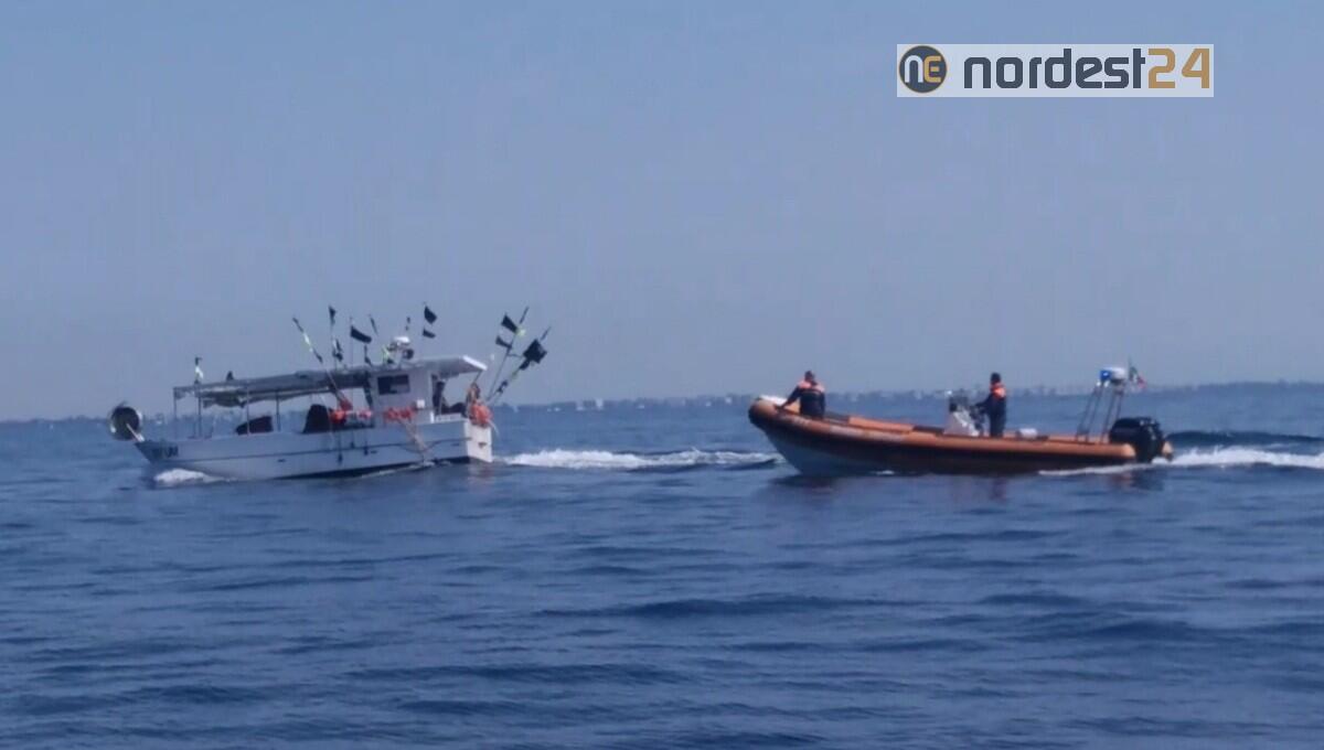 Bibione, la Guardia Costiera ferma unità da pesca estera nelle acque territoriali italiane - 