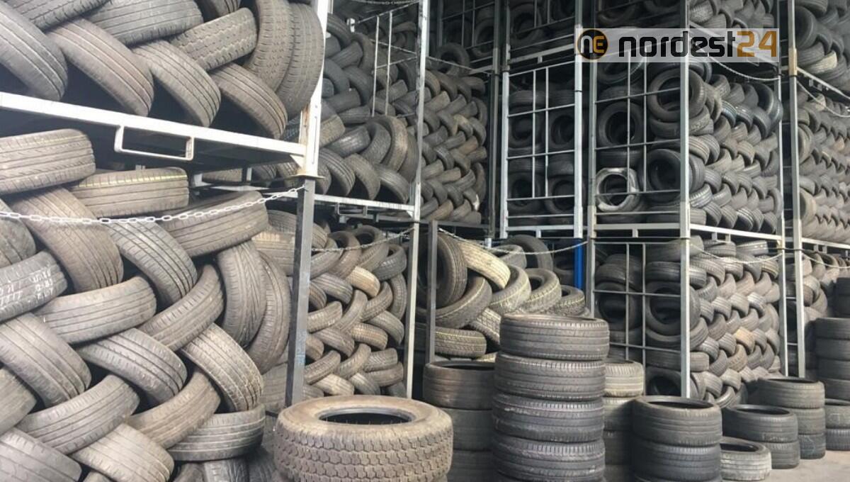 Traffico internazionale di rifiuti a Udine: chiusi 2 depositi abusivi, sequestrate 120 tonnellate di pneumatici e 200 batterie - 