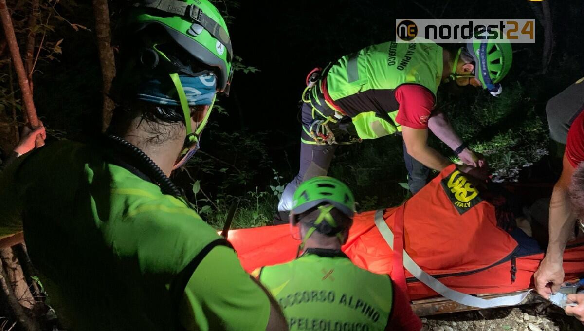 Soccorsi 4 escursionisti tra le montagne di Venzone e della Carnia - 