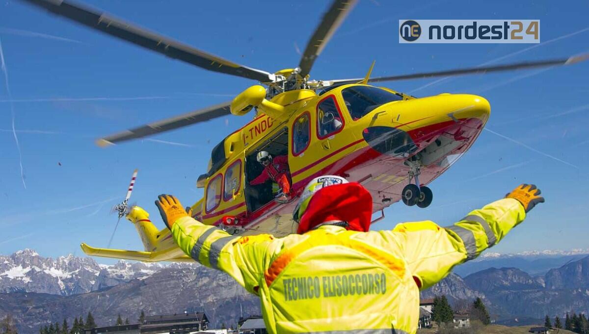 Incidente in bicicletta nei boschi: bimbo elitrasportato all'ospedale - 