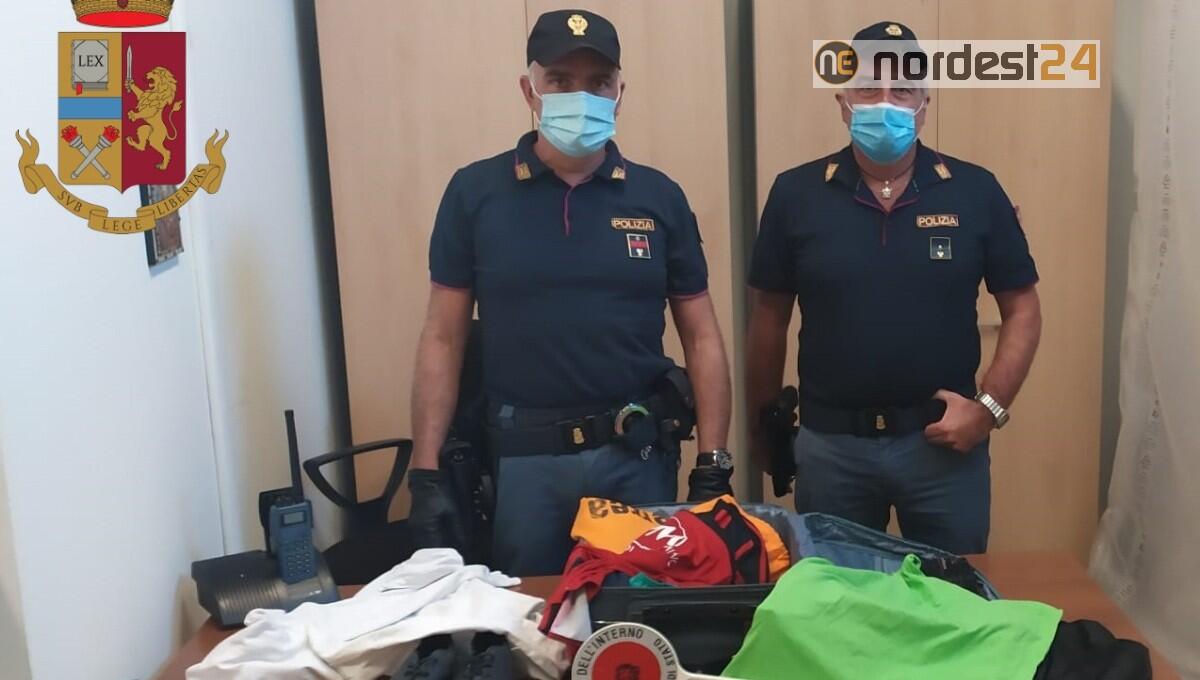 Minacciano due giovani e si fanno consegnare il troley: presi - 