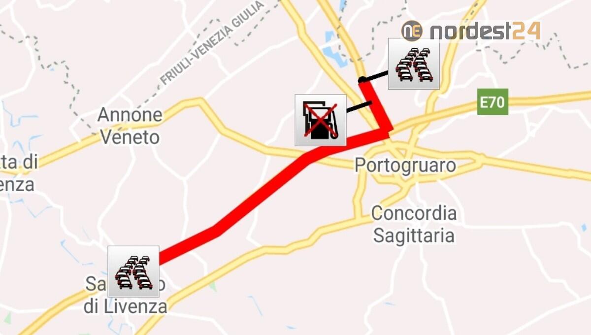 A4, veicolo in fiamme: uscita obbligatoria a Portogruaro - 