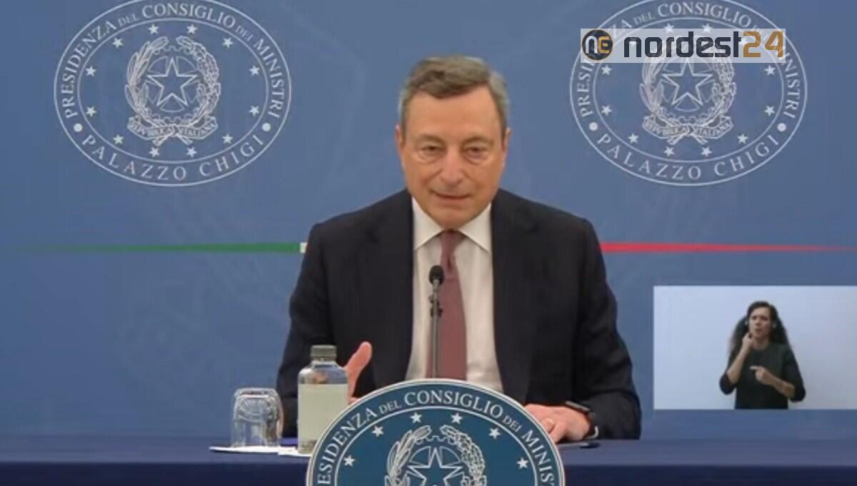 Via libera al nuovo Decreto legge Covid, Draghi: "italiani vaccinatevi" - 