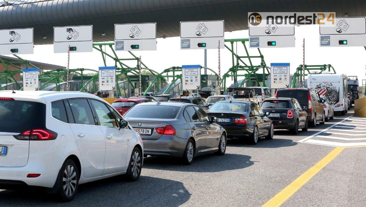 Autovie, primo esodo: ecco il piano per la viabilità estiva - 