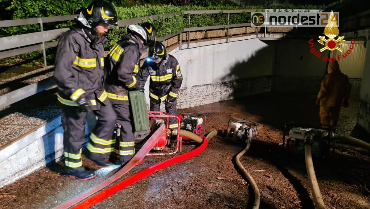 Maltempo in Veneto, nubifragi nella notte: 500 chiamate ai pompieri - 