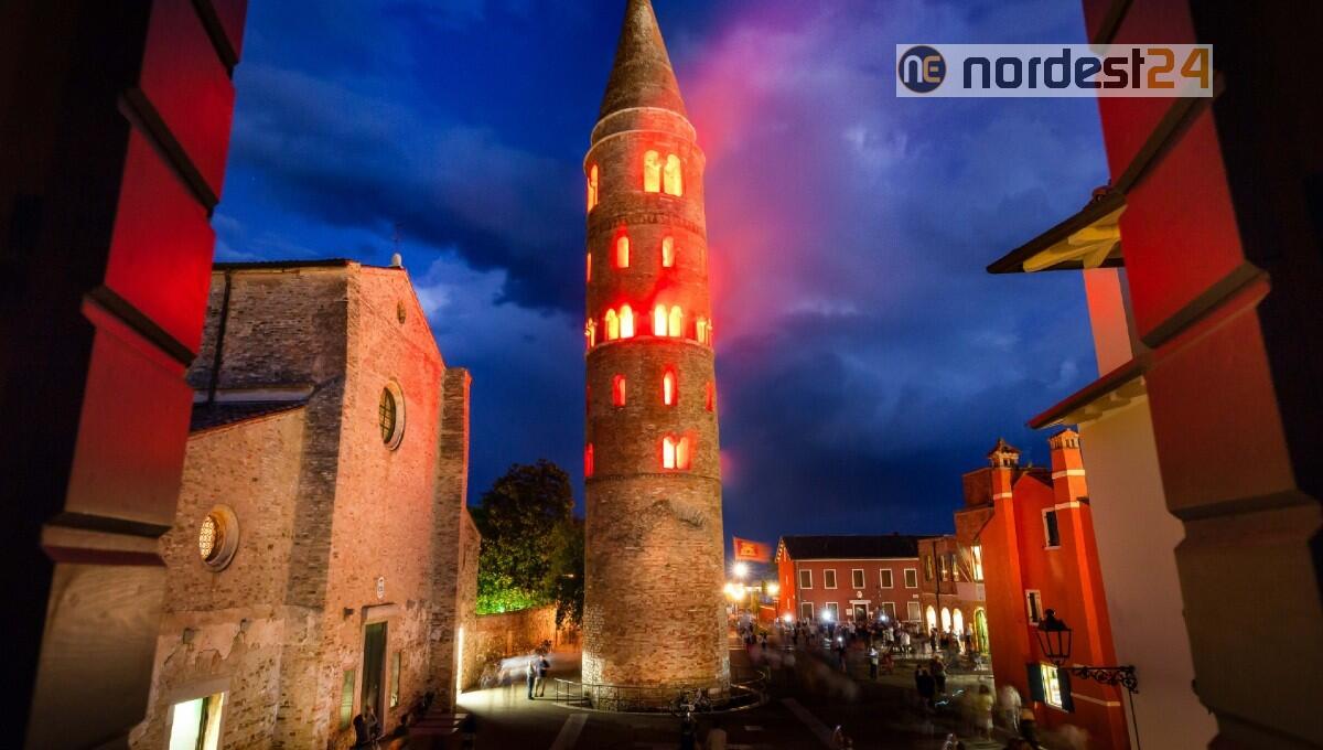 Caorle, al via questo weekend la cerimonia dell'incendio del campanile - 