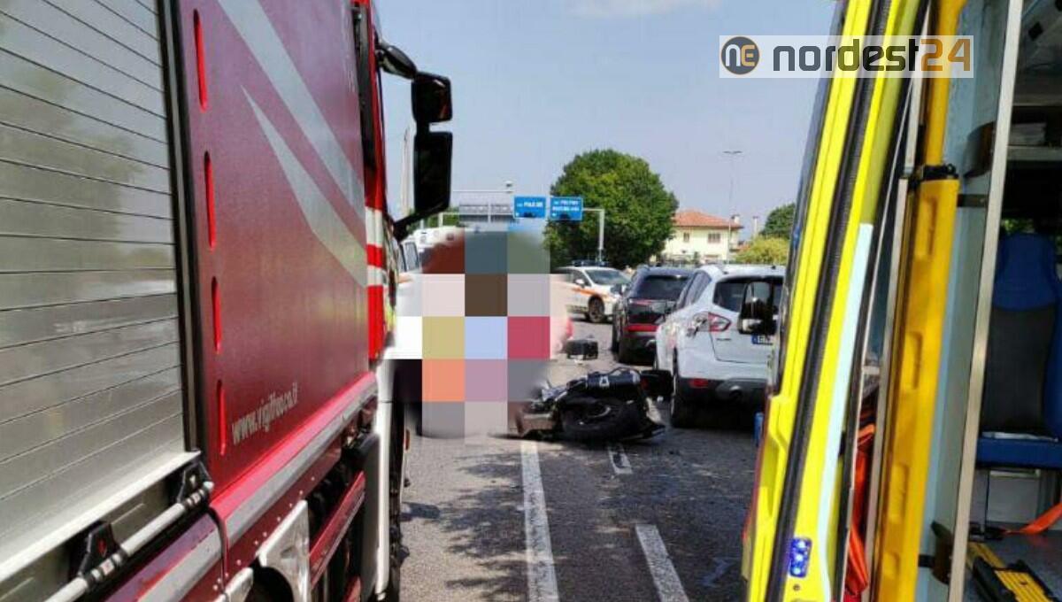 Tragico incidente in moto lungo la SR348: deceduta la passeggera - 