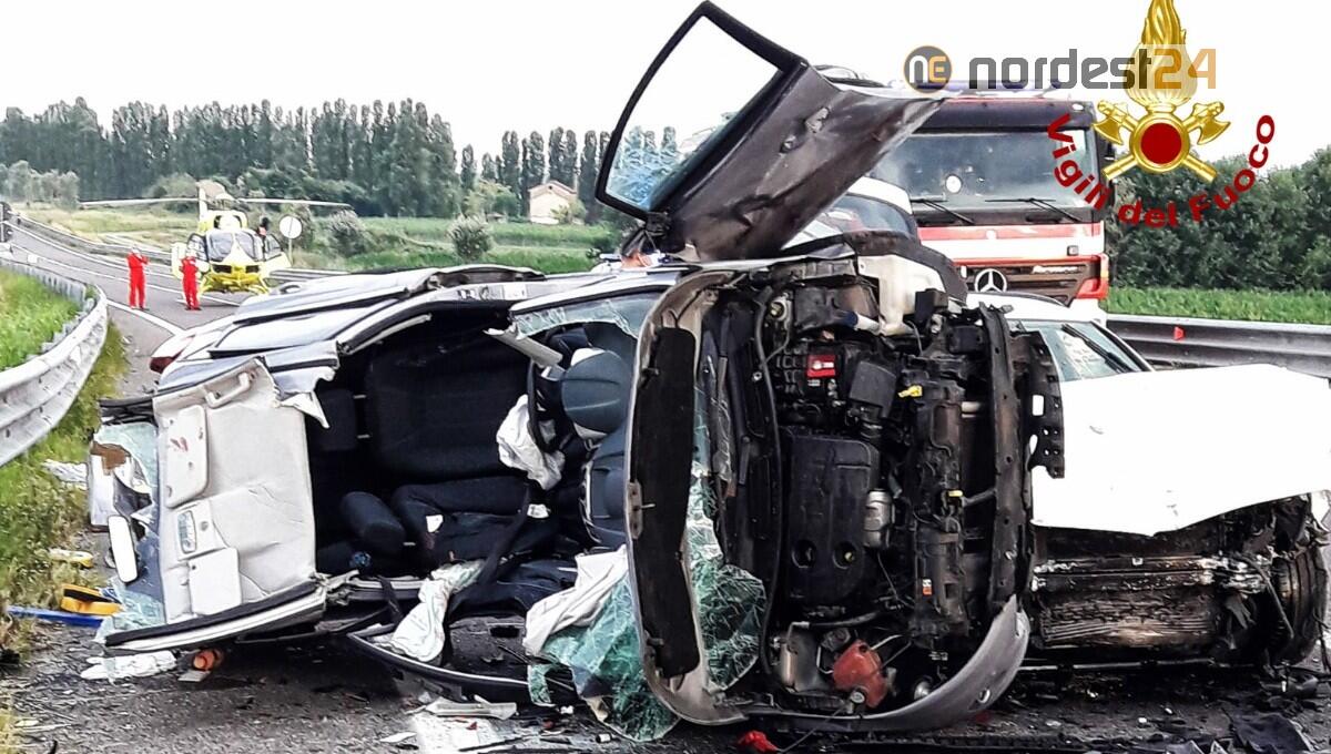 Incidente sulla SS14 a Fossalta di Portogruaro: 6 feriti, 2 gravi - 