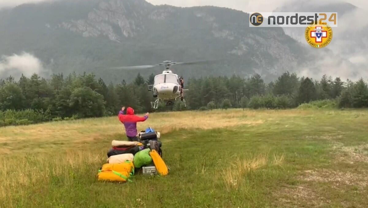 Cimolais, speleologo ferito nella grotta: è un 22enne di Roveredo in Piano - 