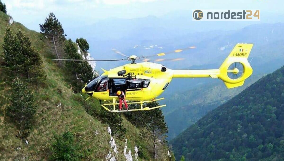 Genitori con 2 figli adolescenti si perdono: bloccati sul ciglio di uno strapiombo - 