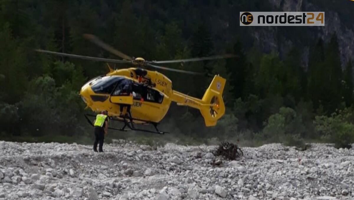Dopo una discesa eroica soccorso l'escursionista ferito nelle Dolomiti Friulane - 