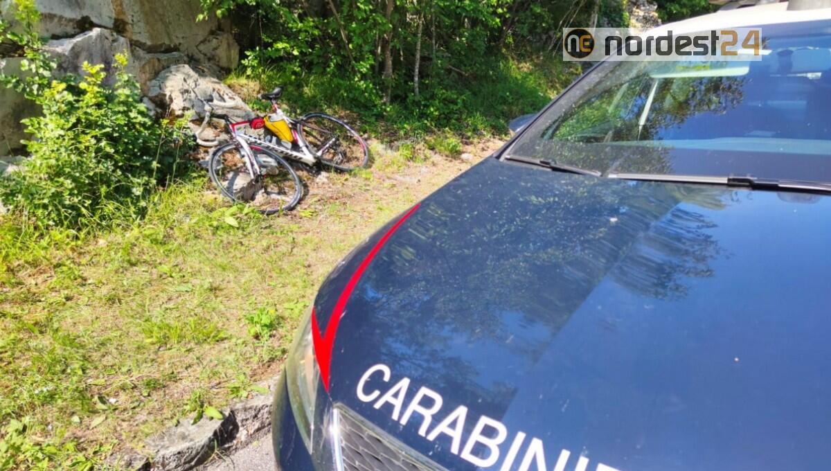 Si accascia mentre va in bicicletta: muore 54enne di Duino Aurisina - 