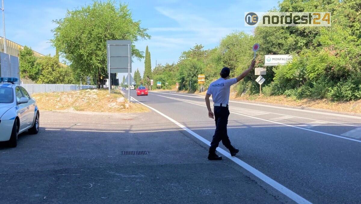 Monfalcone, controlli Polizia: 4 trasporti abusivi, sanzioni da 5 mila euro l’uno - 