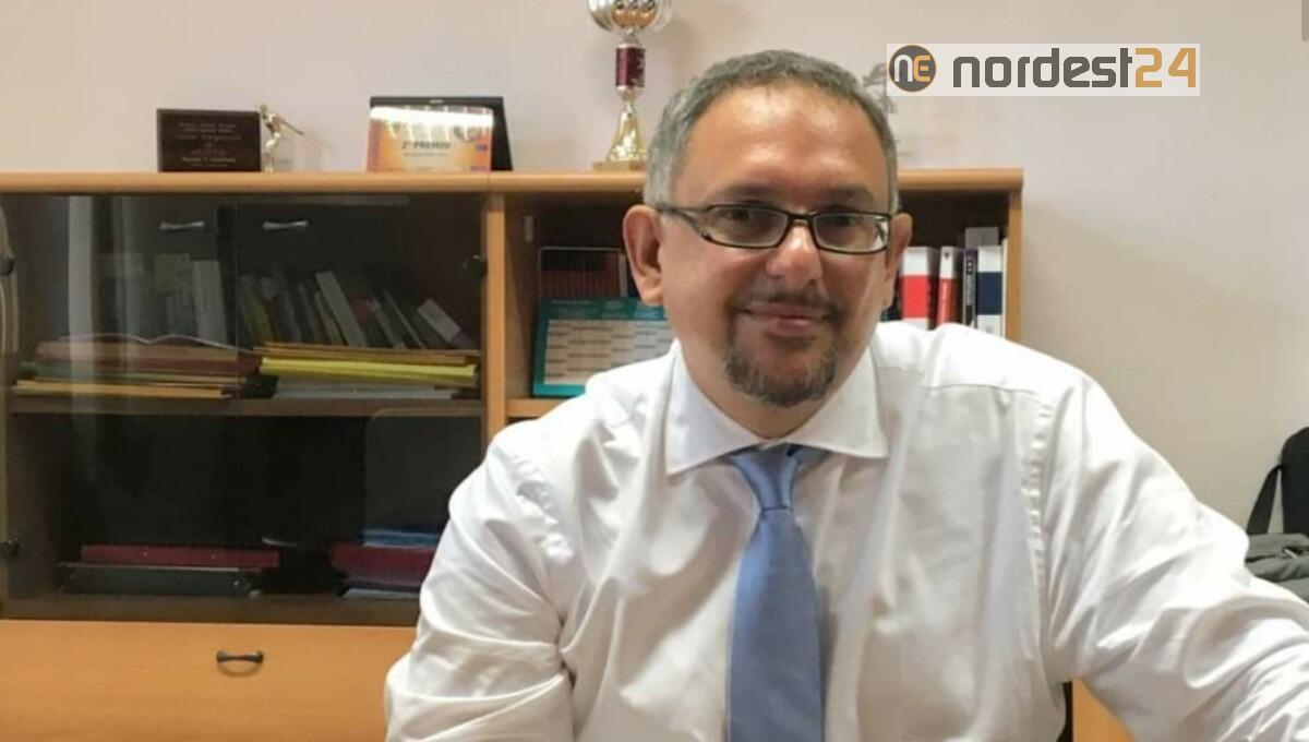 Preside invita a vaccinarsi, minacciato: busta con proiettile - 