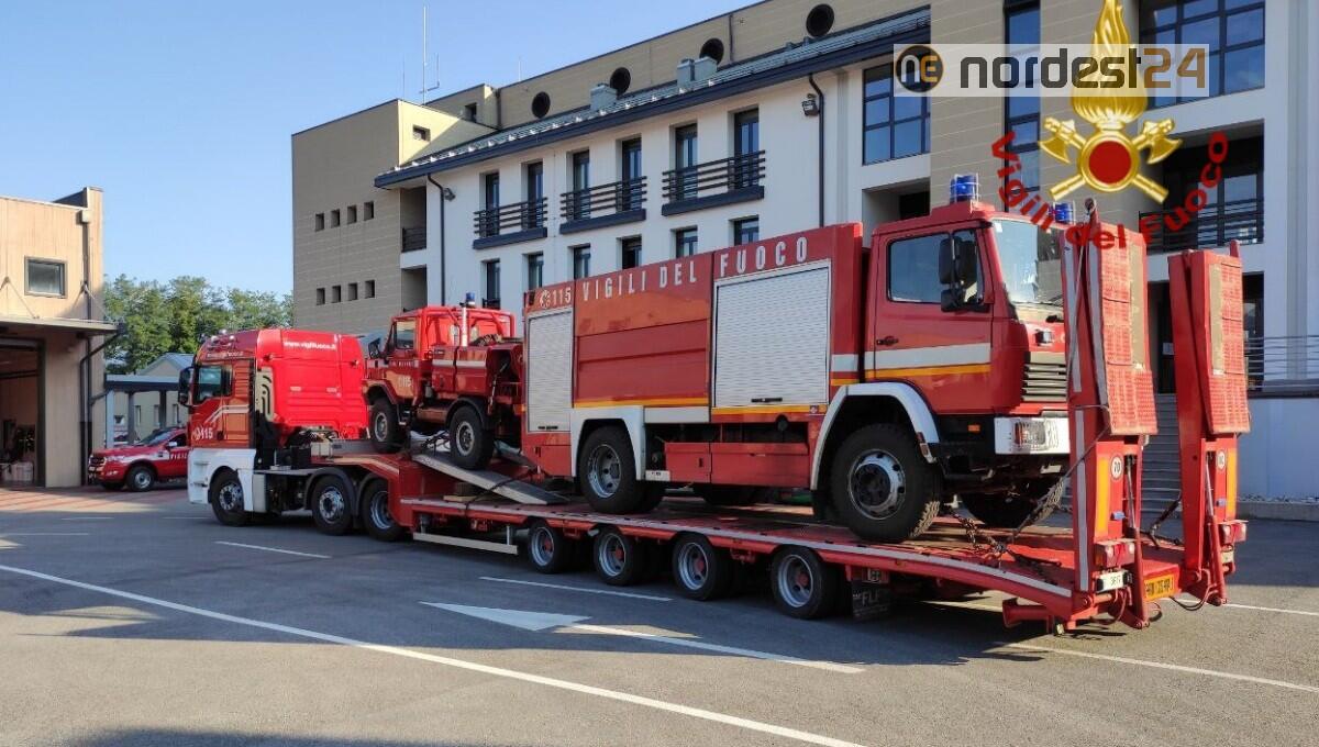 Dal Veneto in partenza altri 28 vigili del fuoco per gli incendi boschivi del sud Italia - 
