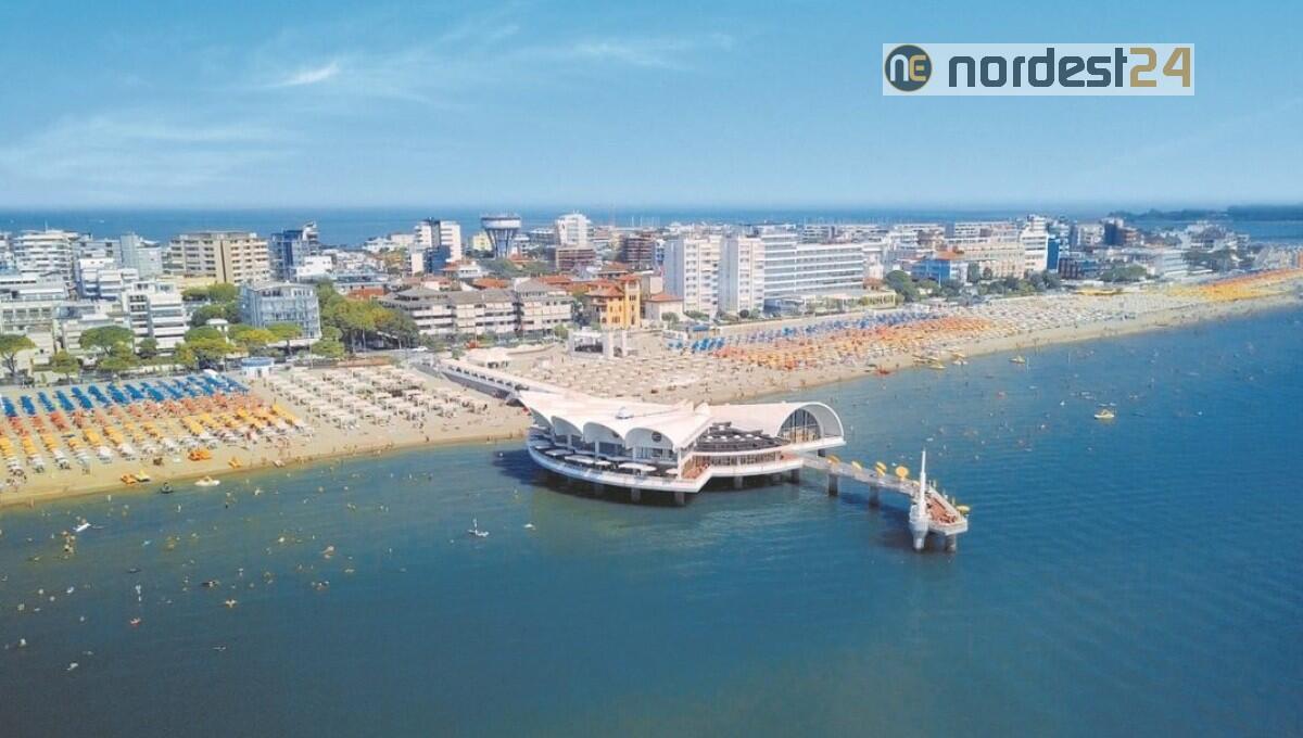 Stupro a Lignano, il padre: "I ragazzi erano chiusi in una stanza e piagnucolavano, conigli" - 