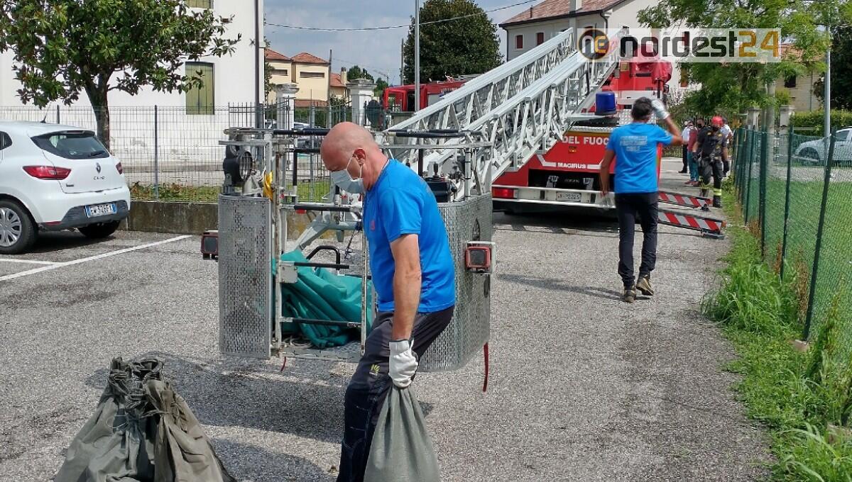 Protezione Civile di Fiume Veneto: importante lavoro durante maltempo - 