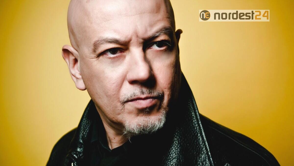 Enrico Ruggeri e il "concerto senza green pass", bufera per tweet - 