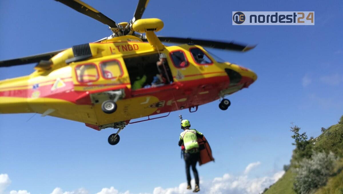 Malore mortale per un escursionista al Passo della Lora - 