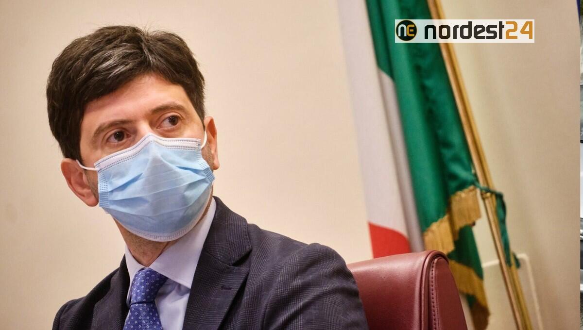 Speranza: stop quarantena per i vaccinati in arrivo dal Regno Unito - 