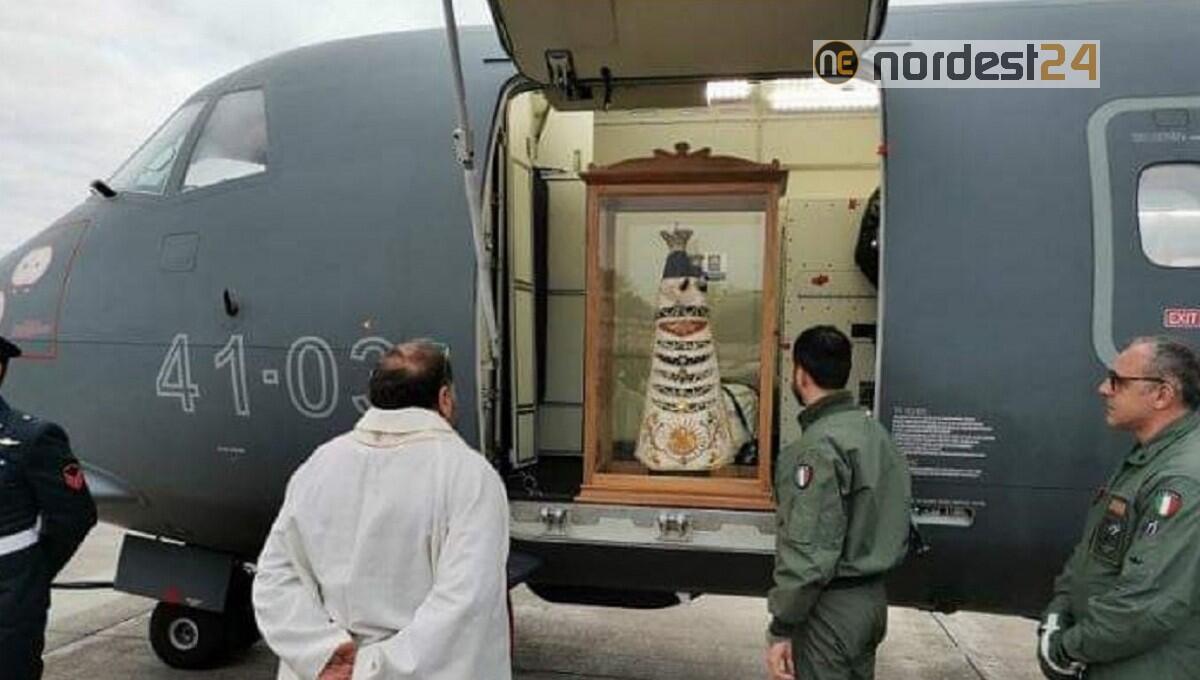 La Madonna di Loreto sorvolerà in elicottero Bibione, Lignano e Caorle - 