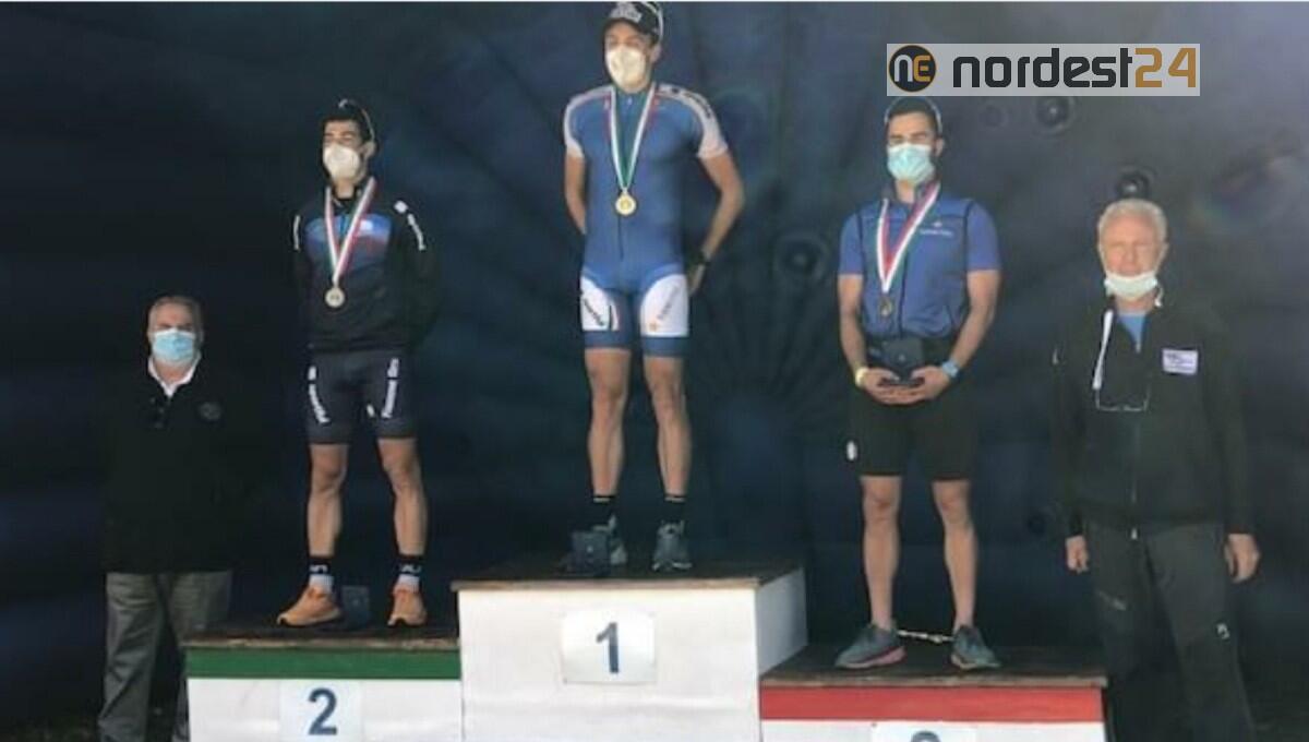 I russi dominano le distanze a Forni Avoltri, i titoli italiani a De Fabiani e Ganz - 