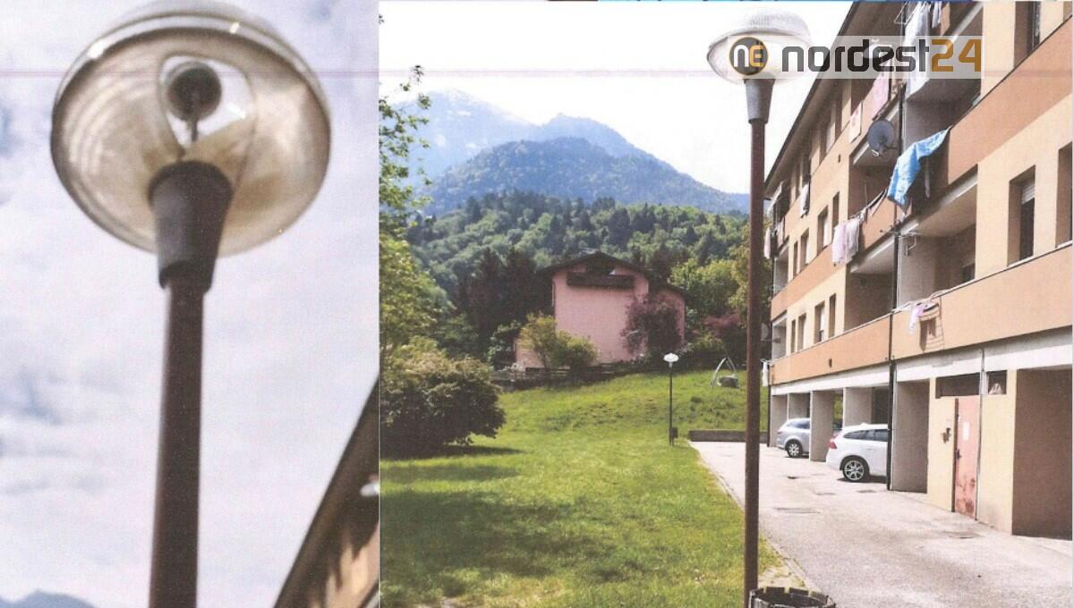 Si stacca un pezzo di plafoniera dal lampione e gli squarcia una gamba - 