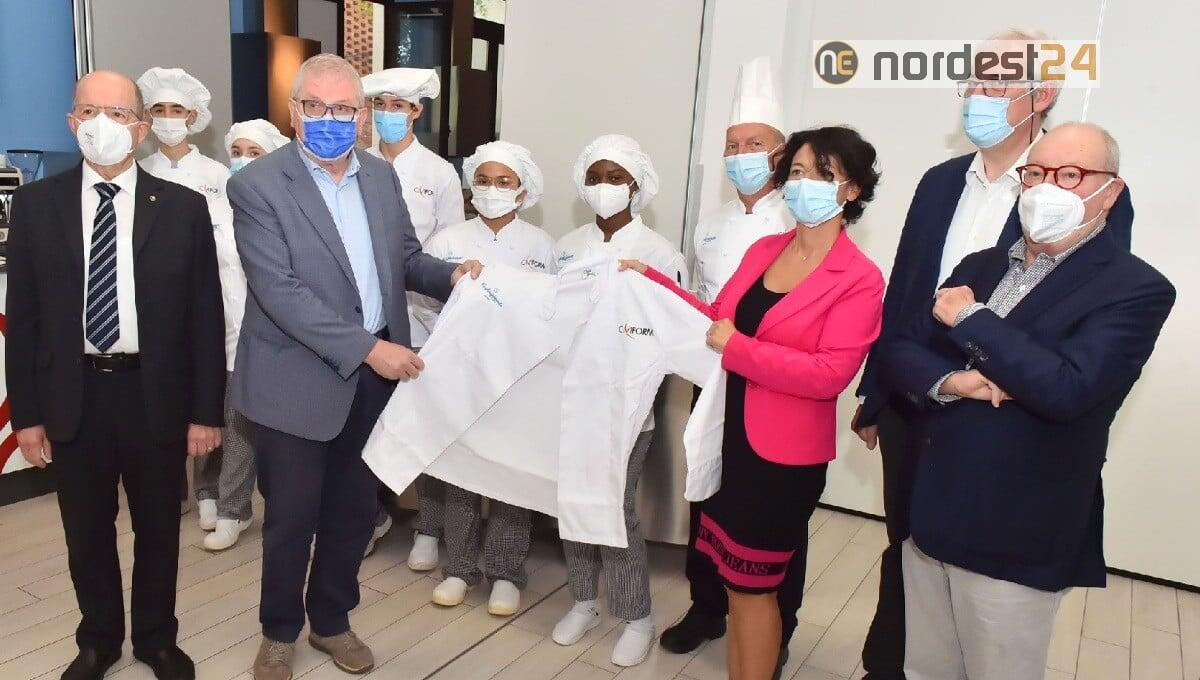 Confartigianato, donati 50 camici ai futuri chef del Civiform - 