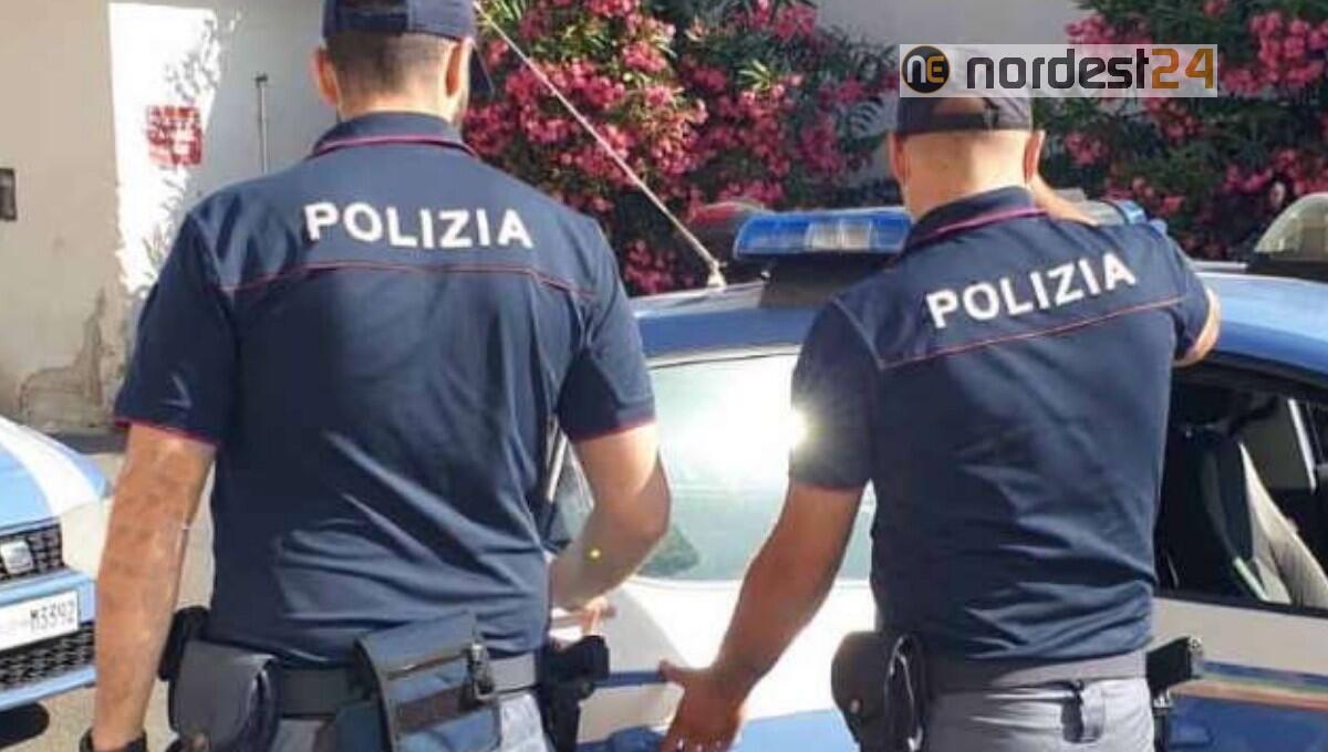Abusi e violenze su figlia e altra minore: arrestato - 