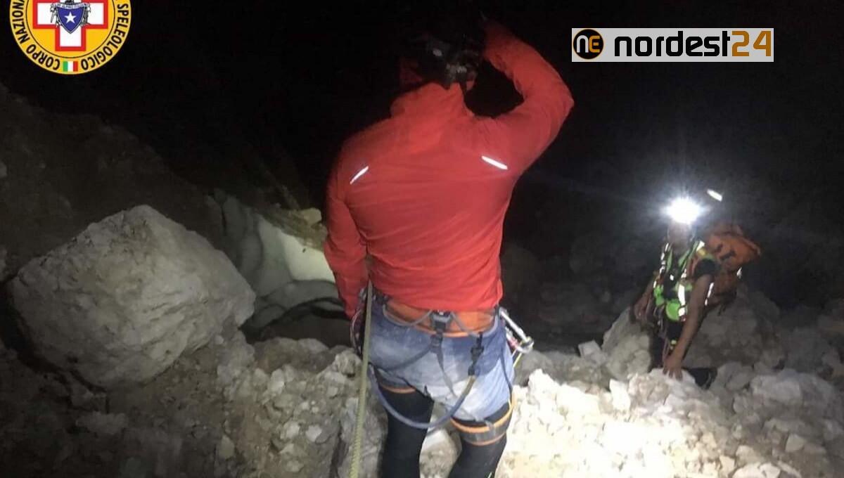 Colti dal buio in Val Resia: tratti in salvo due giovani - 