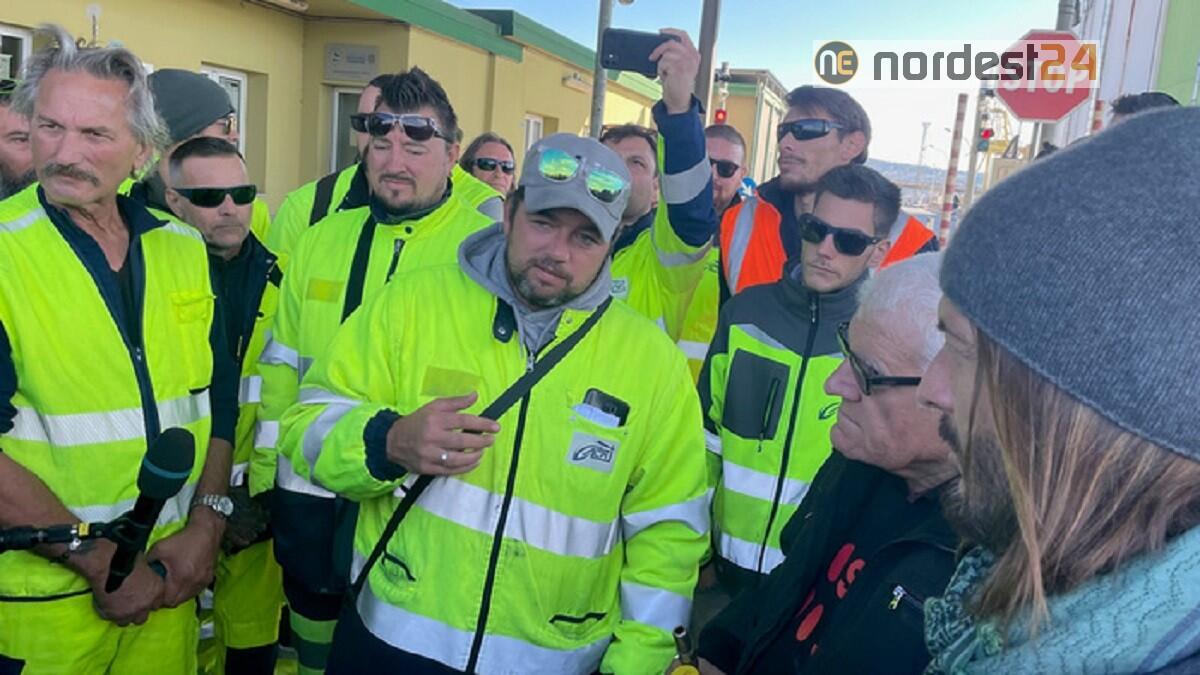 Portuali Trieste: "vinta battaglia, domani si torna a lavoro" - 