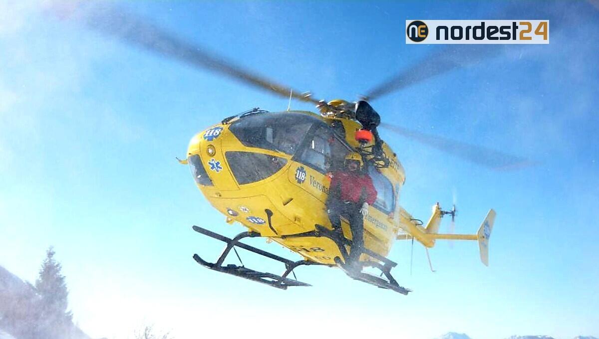 Cade da un salto di roccia di 10 metri - 