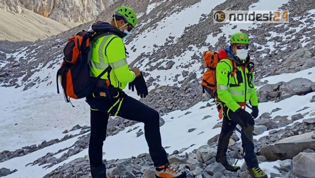 Precipita per cento metri: ritrovato morto l'escursionista disperso - 