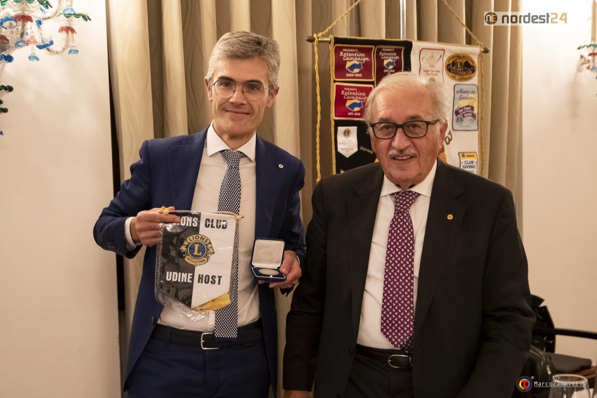 Vaccinazioni Covid: sicure anche grazie alla farmacovigilanza - 