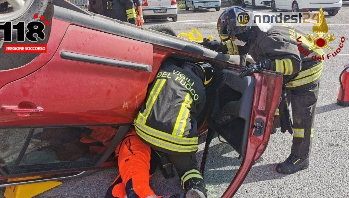 Attività addestrative congiunte tra vigili del fuoco e 118 - 