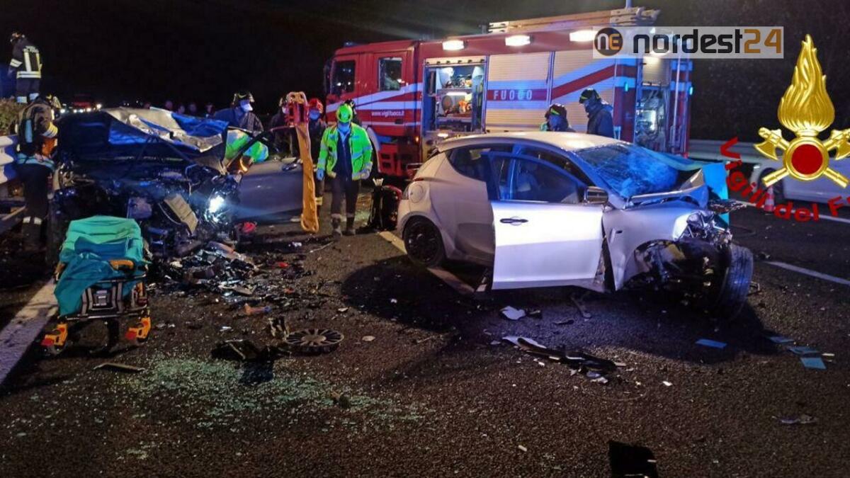Tragico incidente in autostrada A27: un morto e due feriti - 