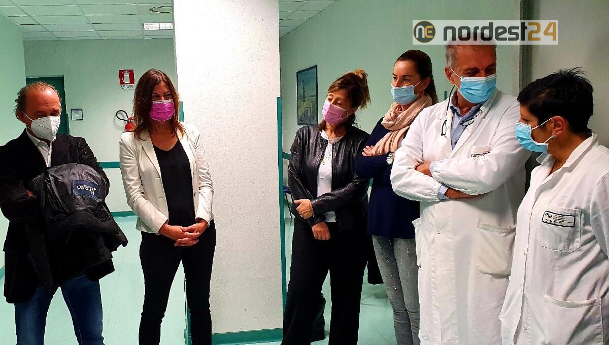 Monfalcone, inaugurato ambulatorio per la mappatura dei nei - 