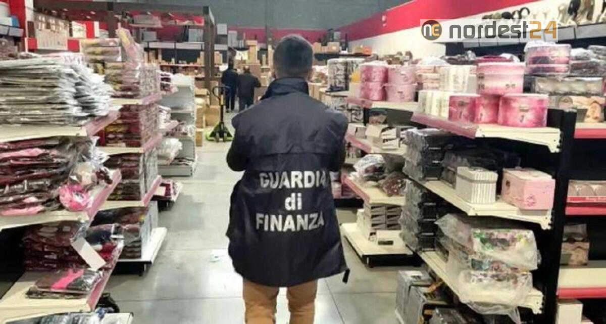 Falsi oggetti di Halloween e nastro cosmetico: sequestri Gdf - 