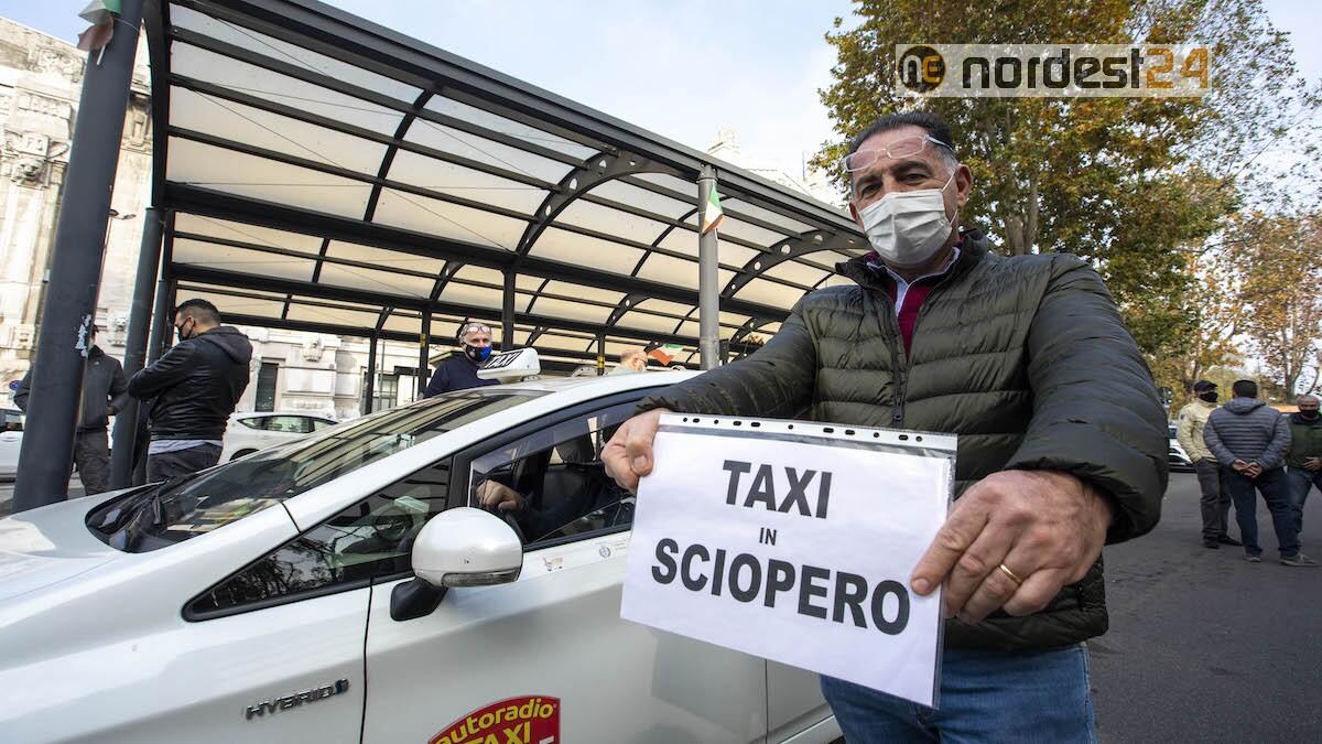 Domani sciopero taxi con presidio in stazione a Udine - 