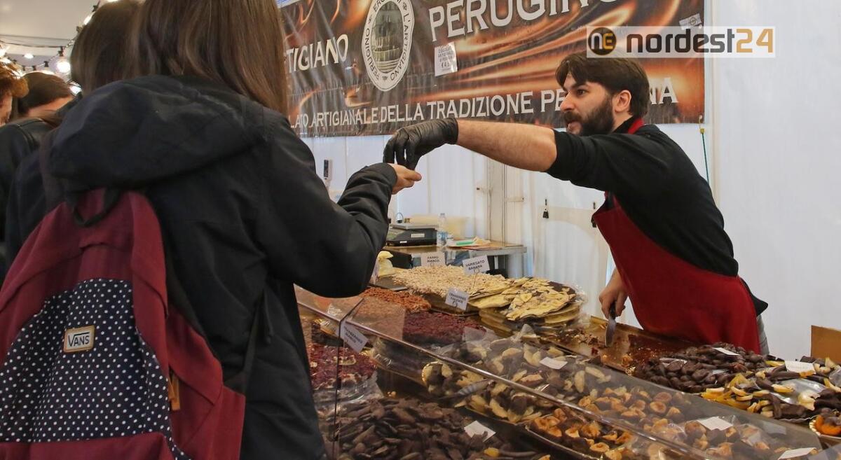 Trieste. Inaugurazione ufficiale di CioccolatiAmo, la rassegna a ingresso libero dedicata al "cibo degli dei" - 
