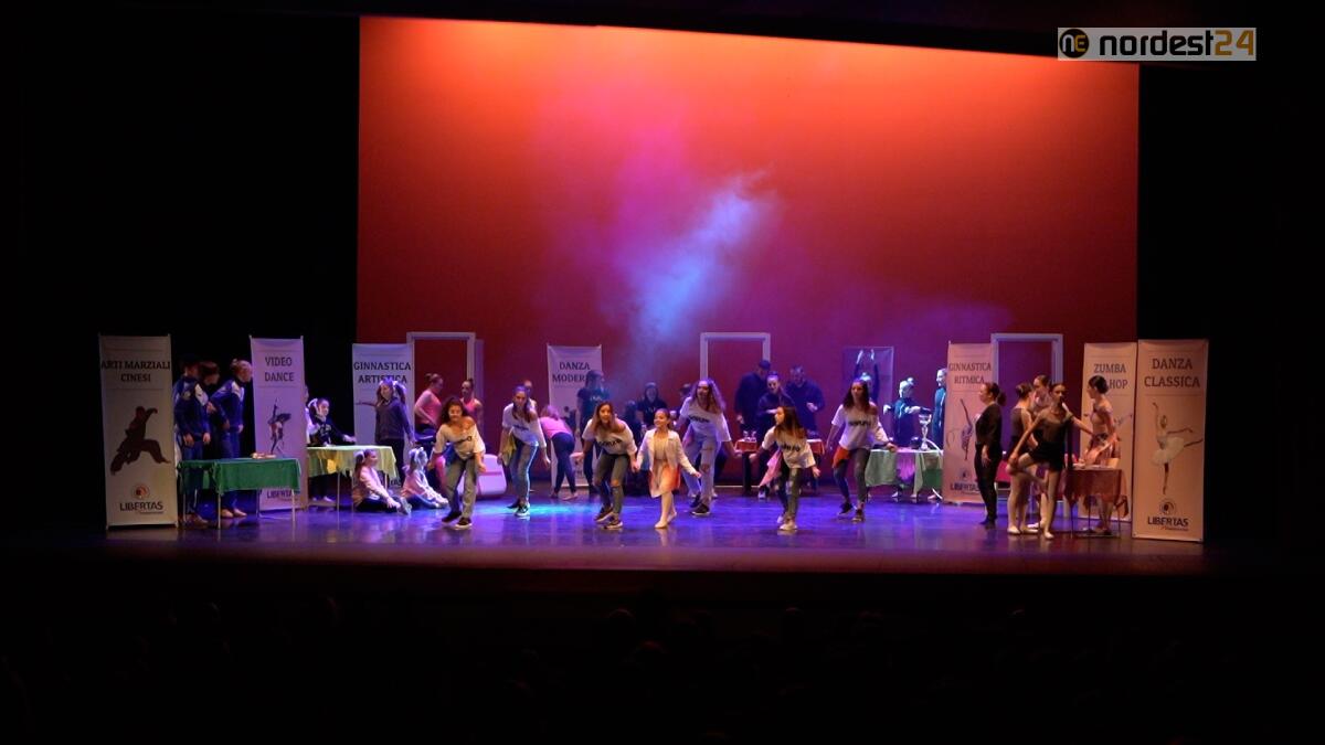 Lo spettacolo “verso un Natale insieme”  dà uno schiaffo alla pandemia - 