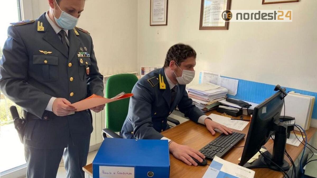 Finti poveri a Trieste percepivano il reddito di cittadinanza: denunciati in 34 - 